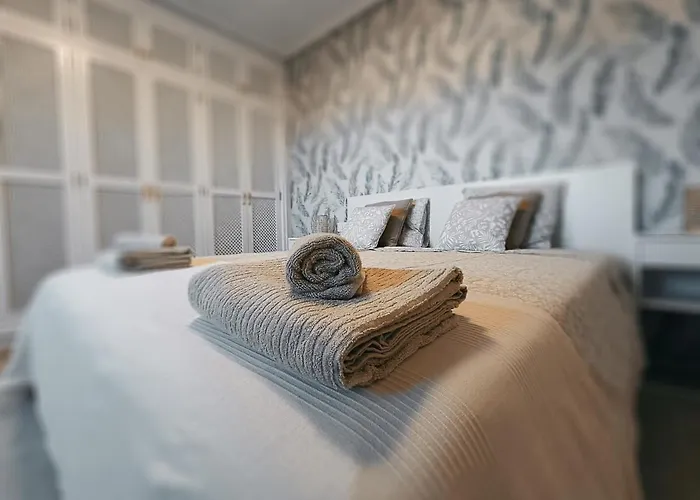 Charming & Sunny With Ocean View