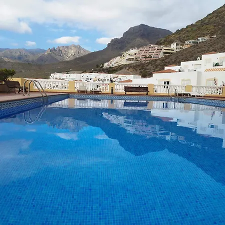 Charming & Sunny With Ocean View Costa Adeje (Tenerife)