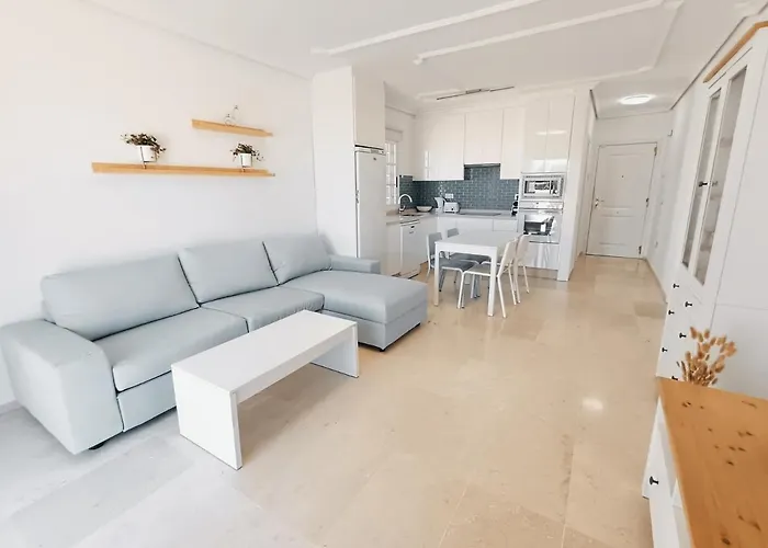 Charming & Sunny With Ocean View *